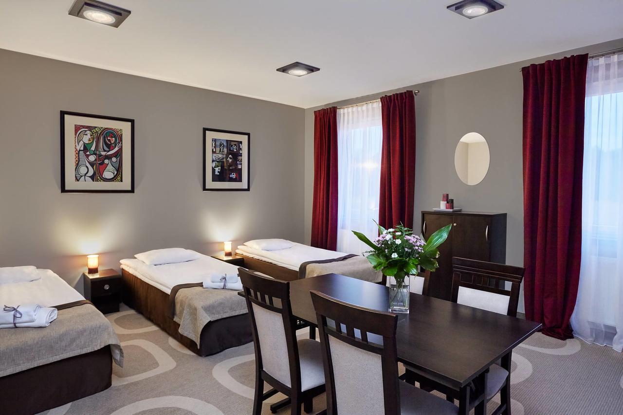 Hotel Picaro Zarska Wies Poludnie A4 Kierunek Polska Ζγκοζέλετς Εξωτερικό φωτογραφία
