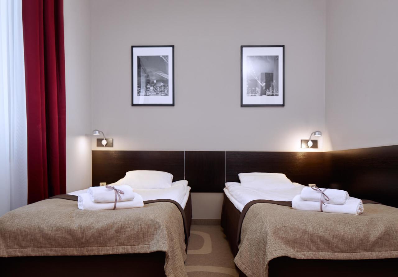 Hotel Picaro Zarska Wies Poludnie A4 Kierunek Polska Ζγκοζέλετς Εξωτερικό φωτογραφία