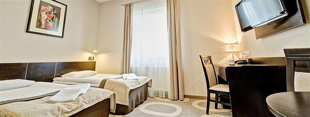 Hotel Picaro Zarska Wies Poludnie A4 Kierunek Polska Ζγκοζέλετς Εξωτερικό φωτογραφία
