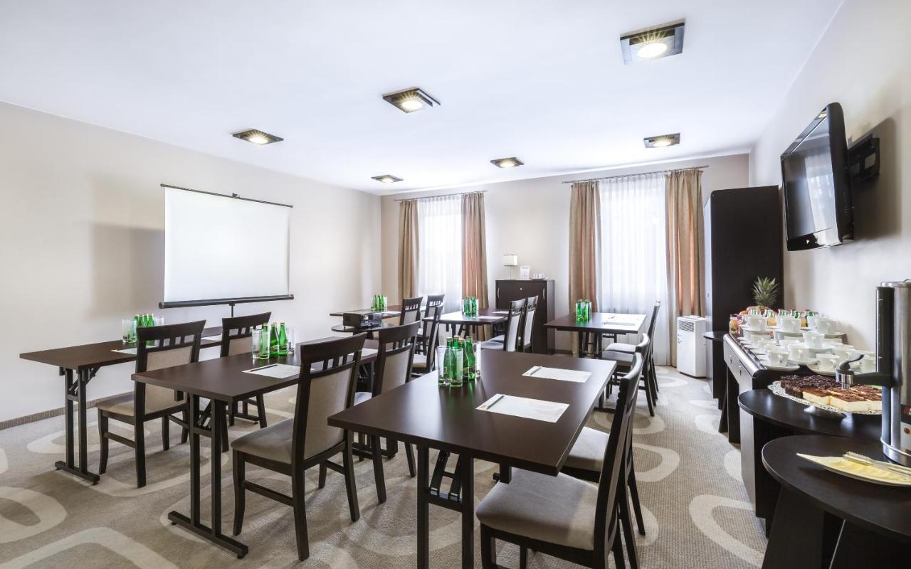 Hotel Picaro Zarska Wies Poludnie A4 Kierunek Polska Ζγκοζέλετς Εξωτερικό φωτογραφία